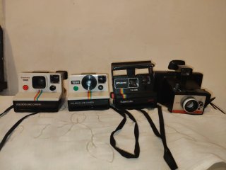 4 Fotocamere Polaroid