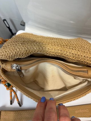Bolso Desigual Rafia Mediano Hombro y Bandolera