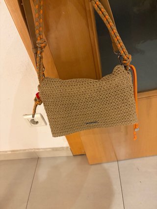 Bolso Desigual Rafia Mediano Hombro y Bandolera