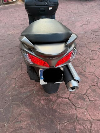 Suzuki Burgman 125 ABS Scooter