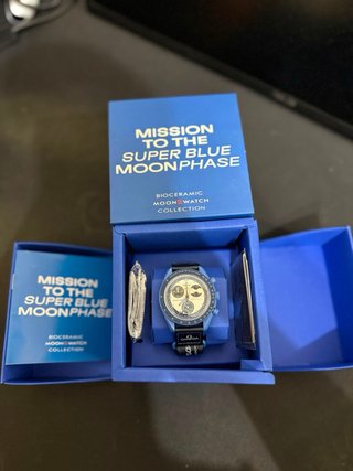 Omega Moonwatch Super Blue Bioceramic