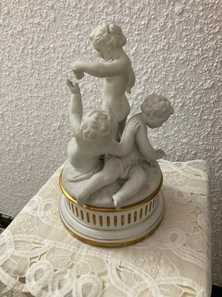 Figura porcelana de querubines Bidasoa
