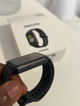 Samsung Galaxy Fit 3 Smartwatch Negro, correa gris