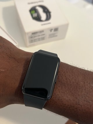 Samsung Galaxy Fit 3 Smartwatch Negro, correa gris