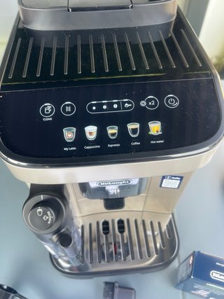 Macchina da caffè DeLonghi Magnifica Evo