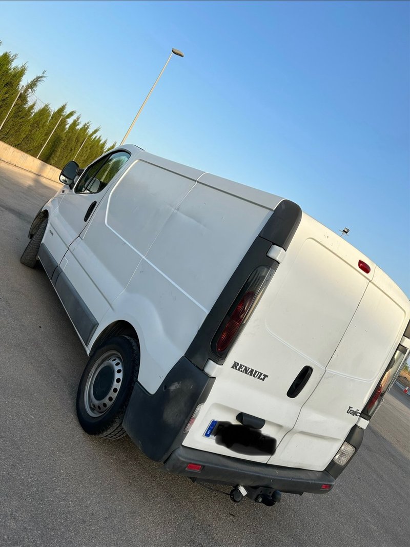 Renault Trafic 2005 - foto 1