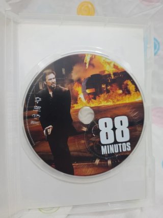 filme 88 minutes / minutos português inglês