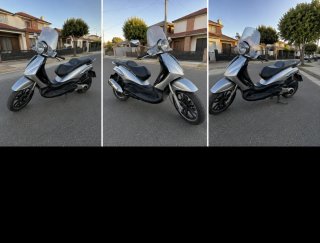 Piaggio Beverly 125 Tourer Plata