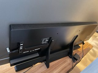 Televisor Samsung 65 Negro con soundbar