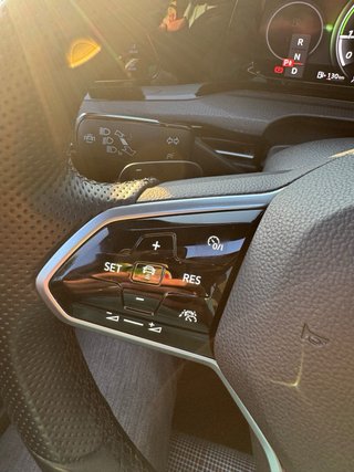 Volkswagen Golf GTi 245cv DSG