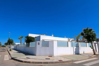 Chalet en venta en Zona Pueblo en Pilar de la Horadada