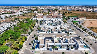 Chalet en venta en Zona Pueblo en Pilar de la Horadada