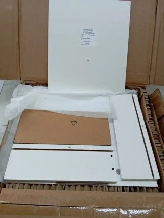 Mesita de noche flotante blanca