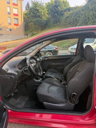 Peugeot 206 2004