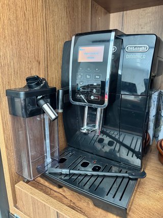 Cafetera DeLonghi Dinamica