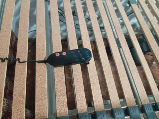 Cama articulada hospitalaria eléctrica