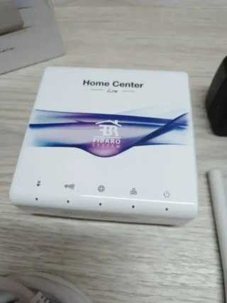 Sistema de Control del Hogar Home Center Lite