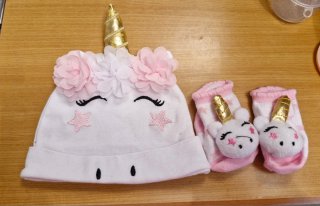 Confezione Berretto e Calzini Unicorno per Bambini