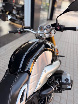 BMW R Nine T Negra/Plata