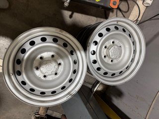 Llantas Toyota Land Cruiser (4 unidades)