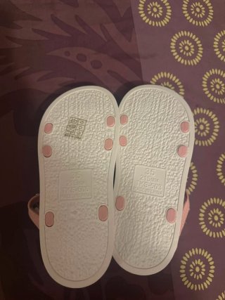 Sandalias rosas con plataforma