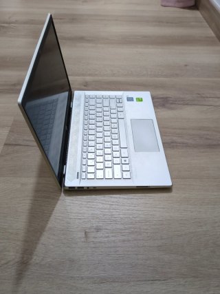 Portátil HP Pavilion 14-CE0014NS i7-855