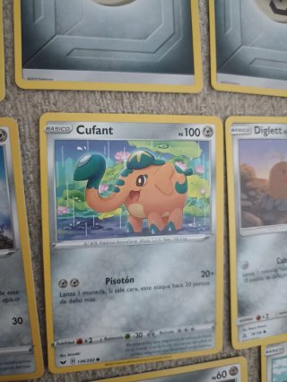 Carta Pokémon Clefairy Básico