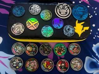 Monedas Pokémon y Yo-kai Watch