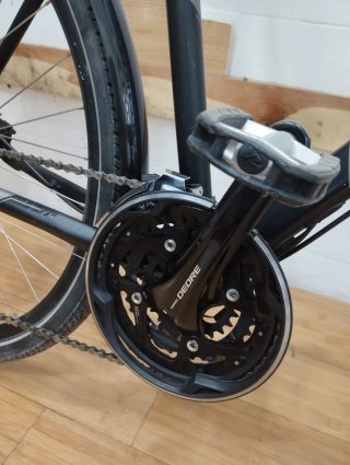 Bicicleta Kross Híbrida Trekking 700