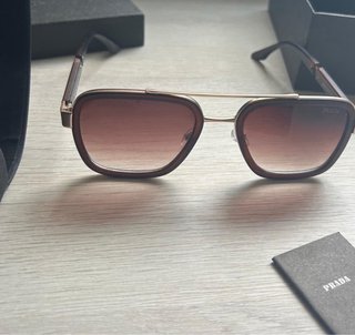 Gafas de sol Prada Marrón y Dorado
