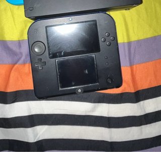 Nintendo 2DS Nera e Blu