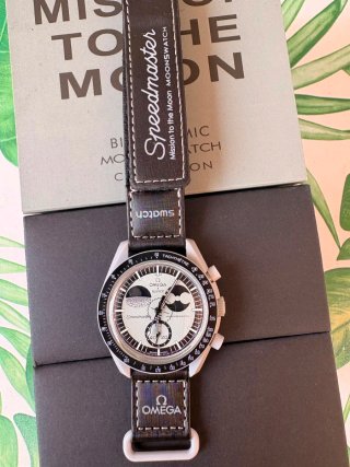 Omega x Swatch MoonSwatch Negro Blanco