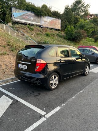 Honda FR-V 2009