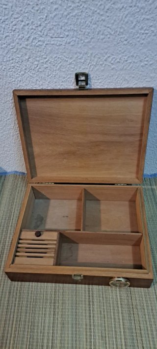 Caja Humidor Madera y Metal