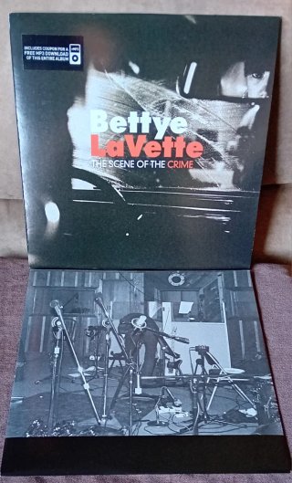 BETTYE LAVETTE The Scene Of The Crime LP