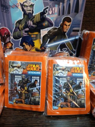 300 Sobres Cromos Star Wars Rebels + 3 Álbumes