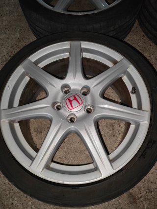Llantas y Neumáticos Civic FN2