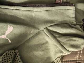 Conjunto deportivo Puma kaki