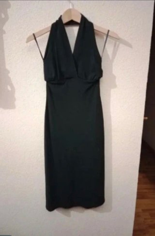 Vestido negro halter