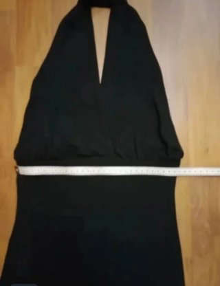 Vestido negro halter