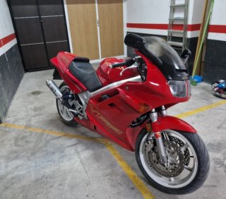 Basculante Honda VFR 750 RC36