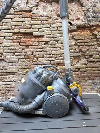 Aspiradora Dyson DC08 Profesional