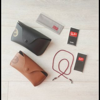 2 Funda gafas Ray-Ban + otras 3 fundas (regalo)