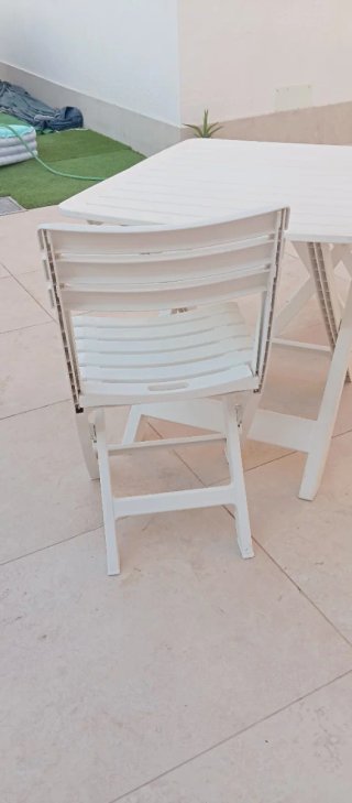 Conjunto mesa y sillas terraza plegables