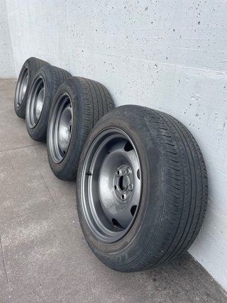 Llantas VW 17 con Neumáticos