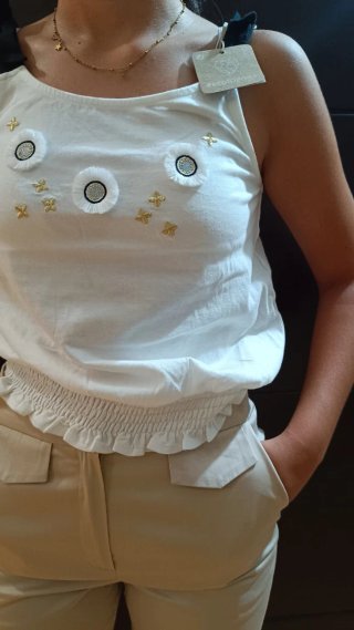 Conjunto niña pantalón y top blanco,16 años