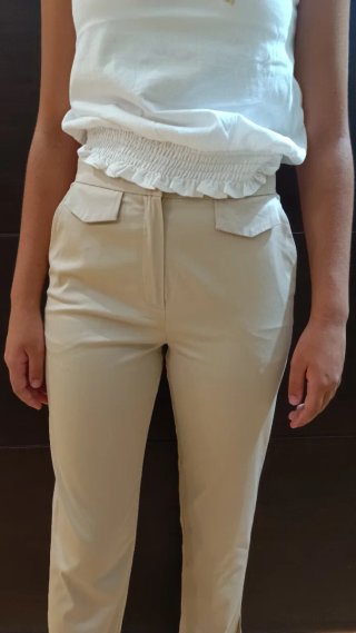 Conjunto niña pantalón y top blanco,16 años