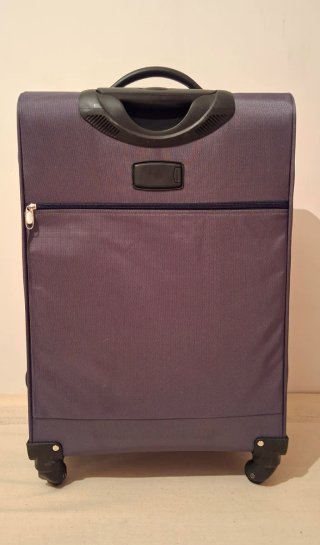 Maleta Alexander Milano gris.