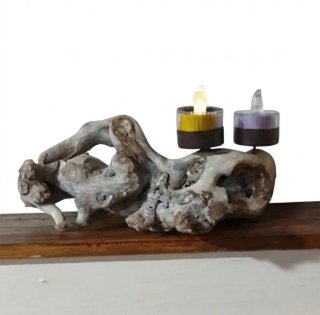 Tronco decorativo con velas
