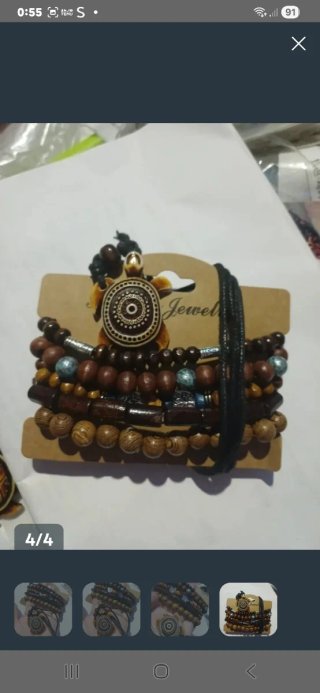 Ciondolo tartaruga e braccialetti in legno